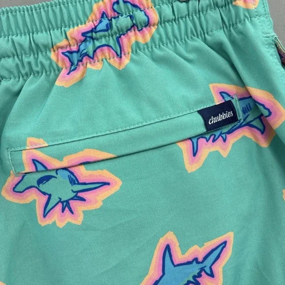 Chubbies Swim Trunks Mens Large Green Shark Shorts 5.5" Lined Stretch Pockets - Picture 3 of 10
